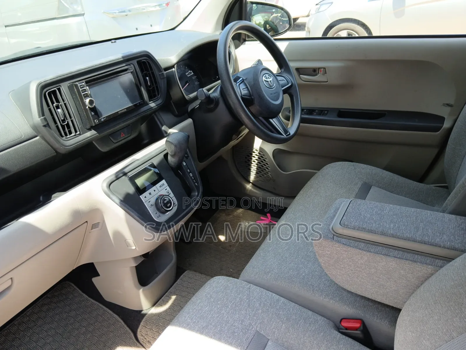 Toyota Passo 1.0 FWD 2019 Pink