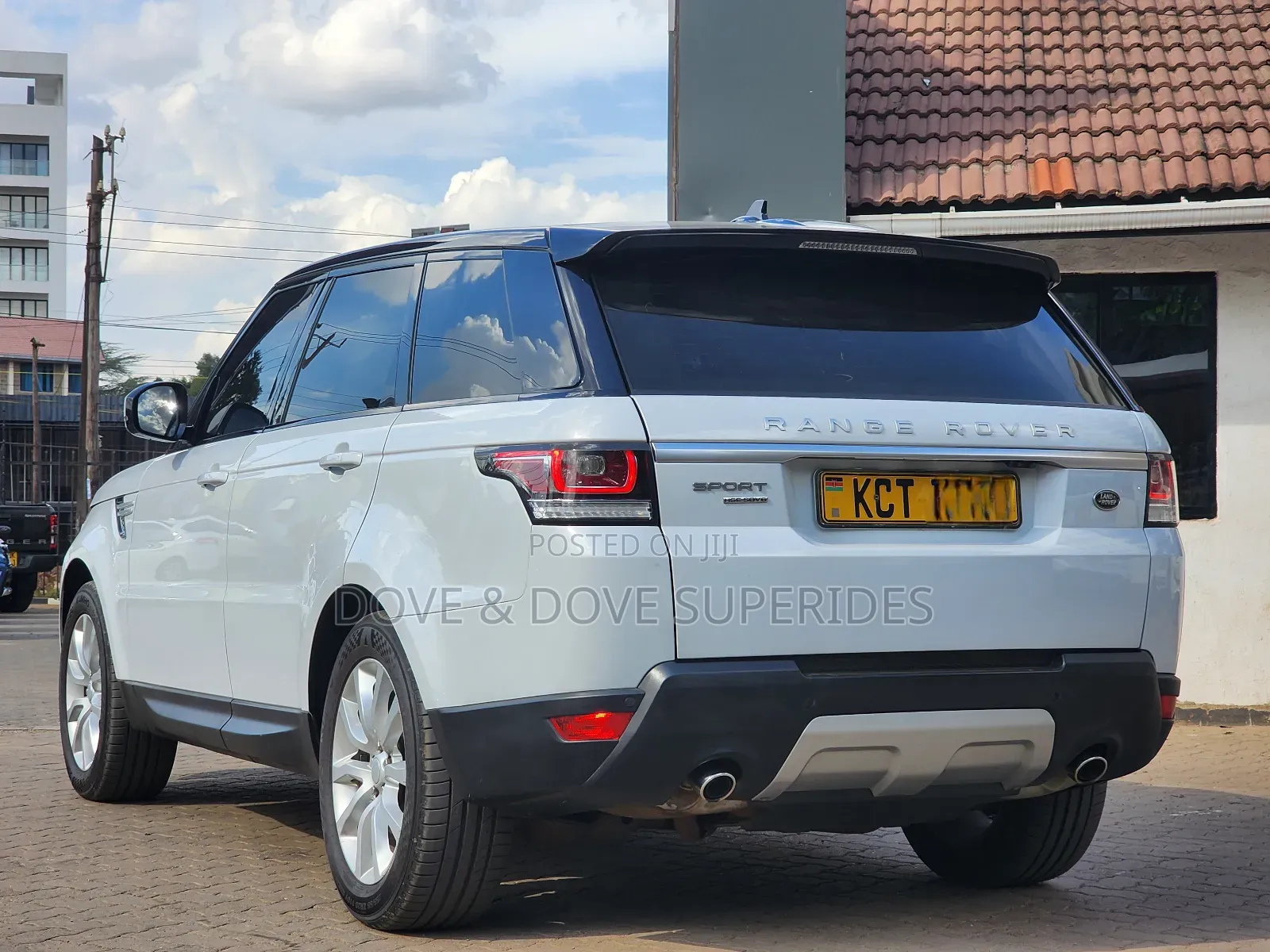 Land Rover Range Rover Sport HSE Td6 4x4 (3.0L 6cyl 8A) 2016 White