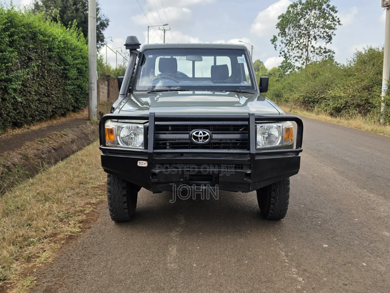 Toyota Land Cruiser 79 Series 2018 Green