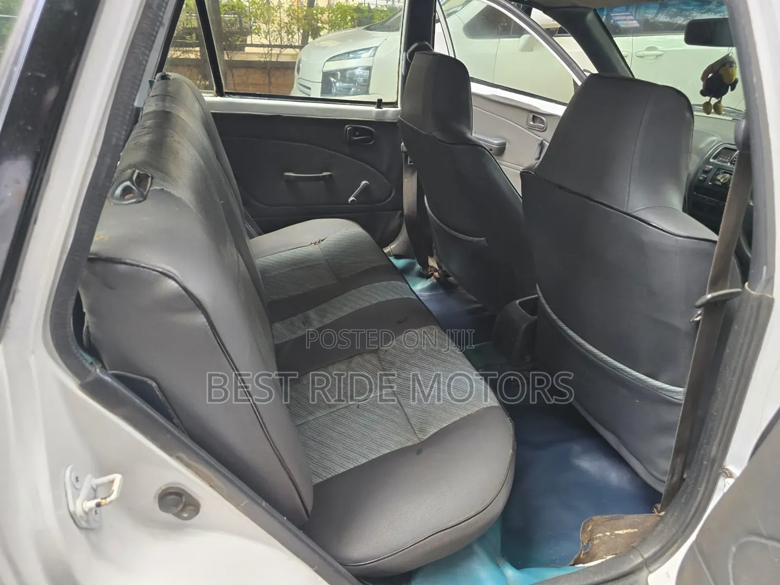 Toyota Corolla Hatchback 1999 White