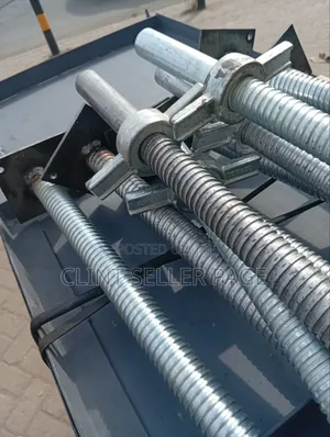 Heavy-Duty Adjustable Scaffolding Base Jack