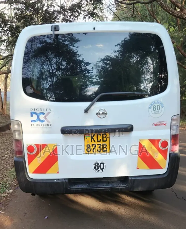 Nissan Caravan (Urvan) 2008 White