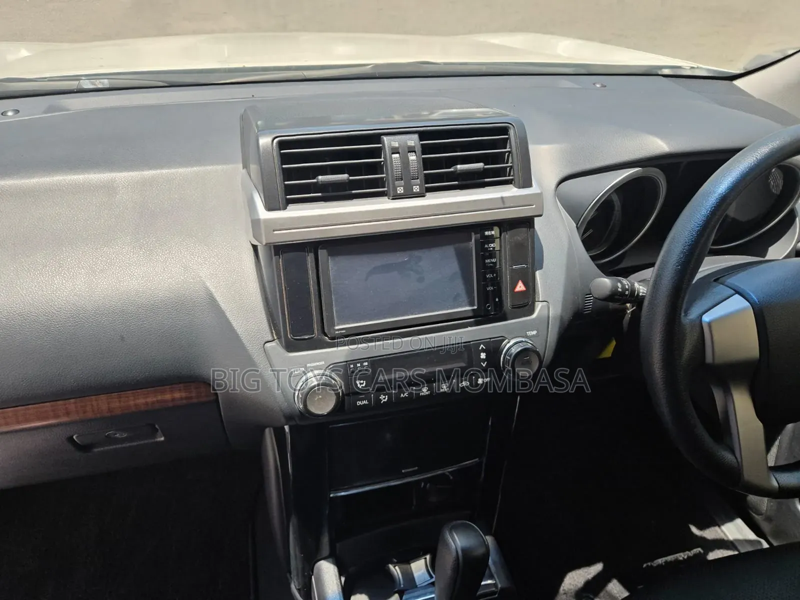 Toyota Land Cruiser Prado 2014 White