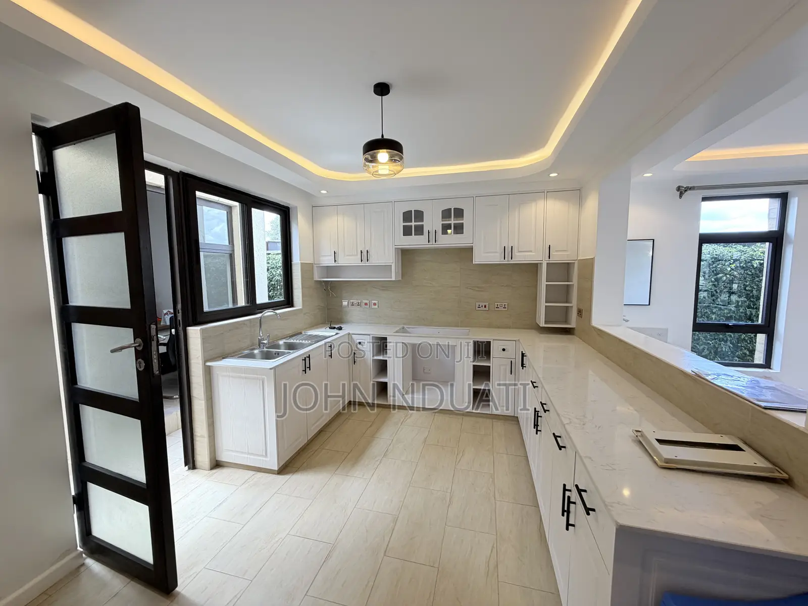 4bdrm Mansion in Kitengela for sale