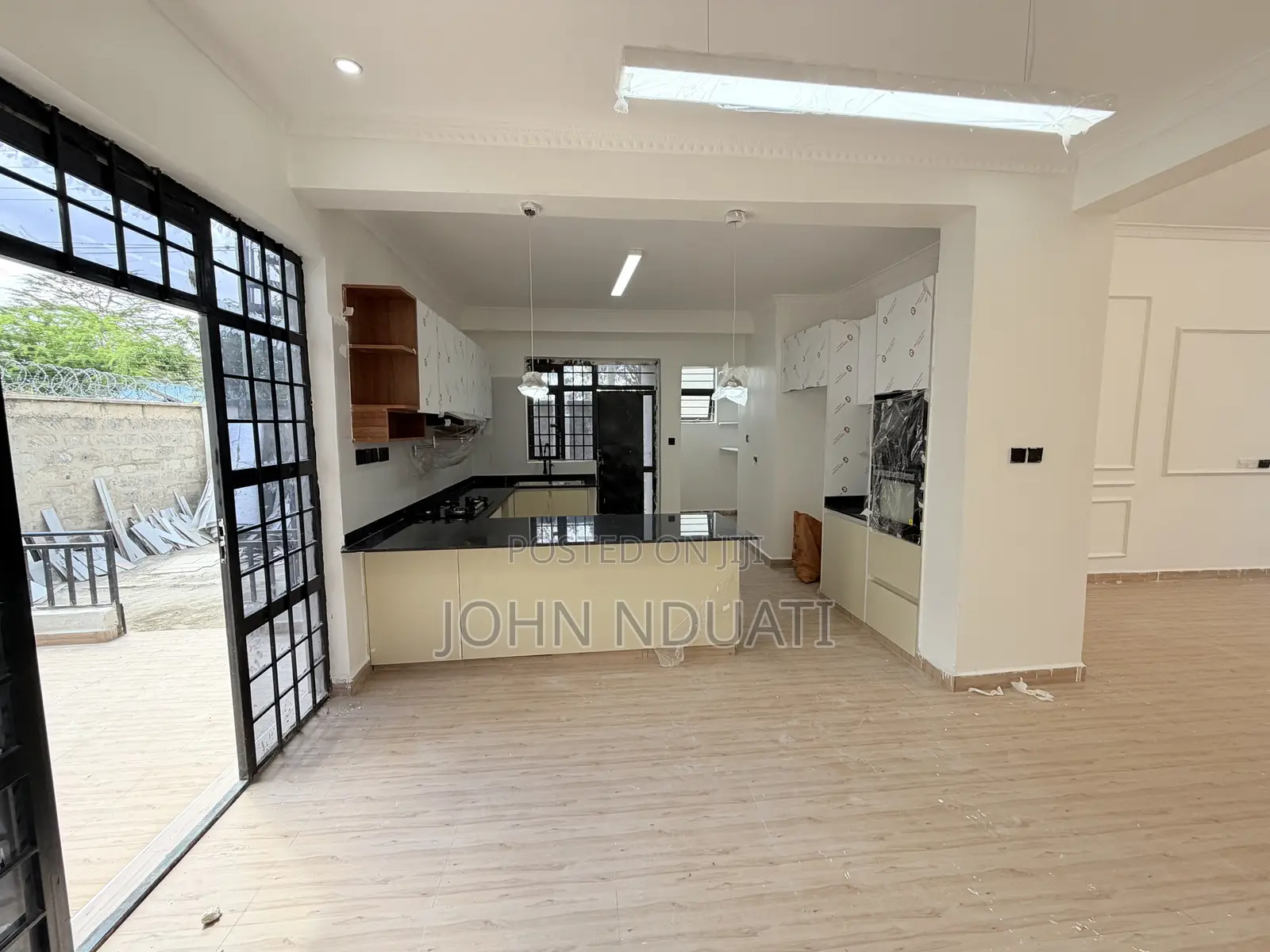 4bdrm Mansion in Kitengela for sale