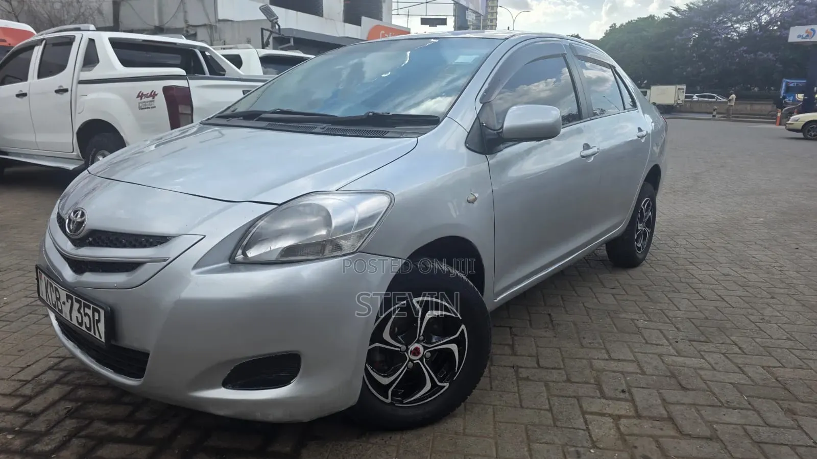 Toyota Belta 2008 Silver