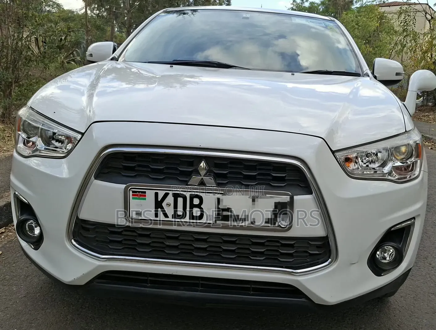 Mitsubishi RVR 2013 White