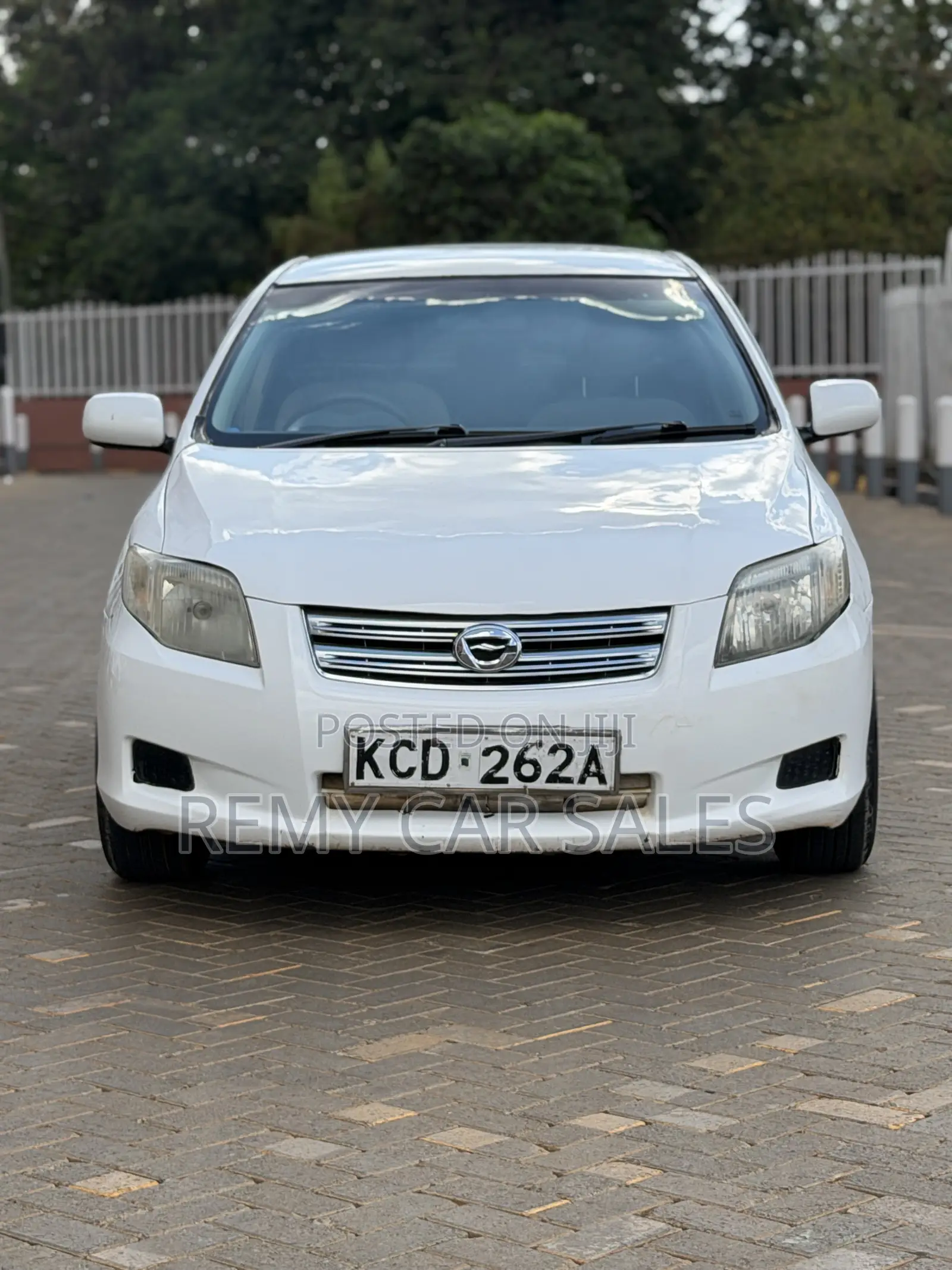 Toyota Axio 2007 White