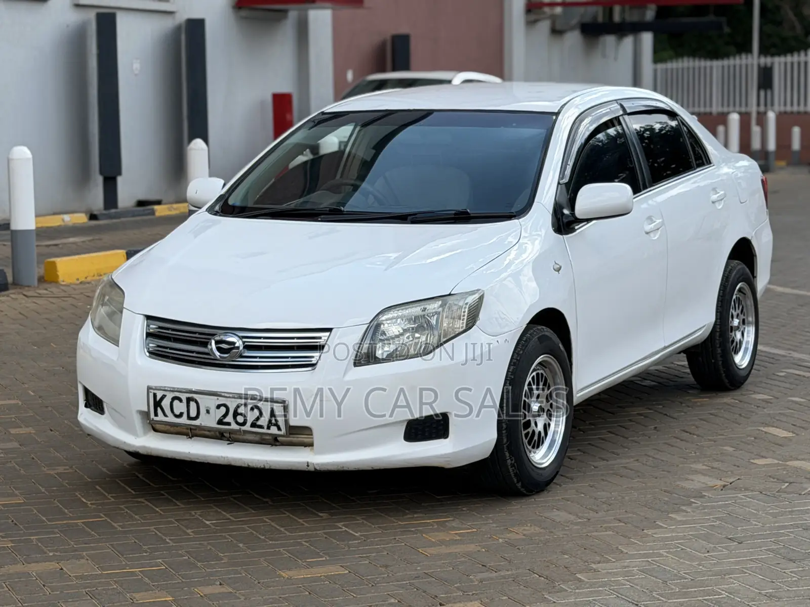 Toyota Axio 2007 White