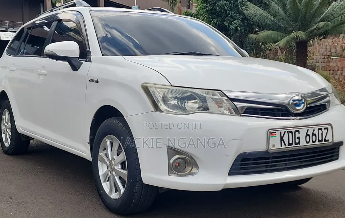 Toyota Corolla Fielder 2014 White