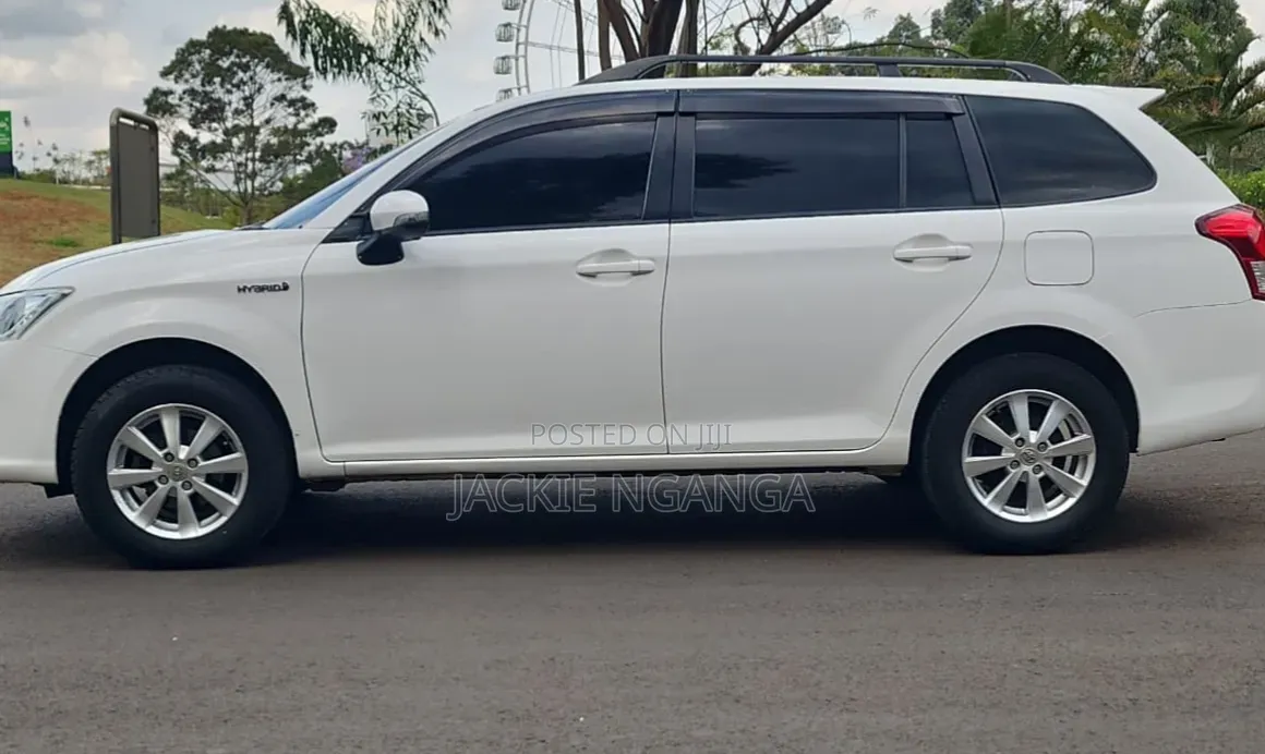 Toyota Corolla Fielder 2014 White