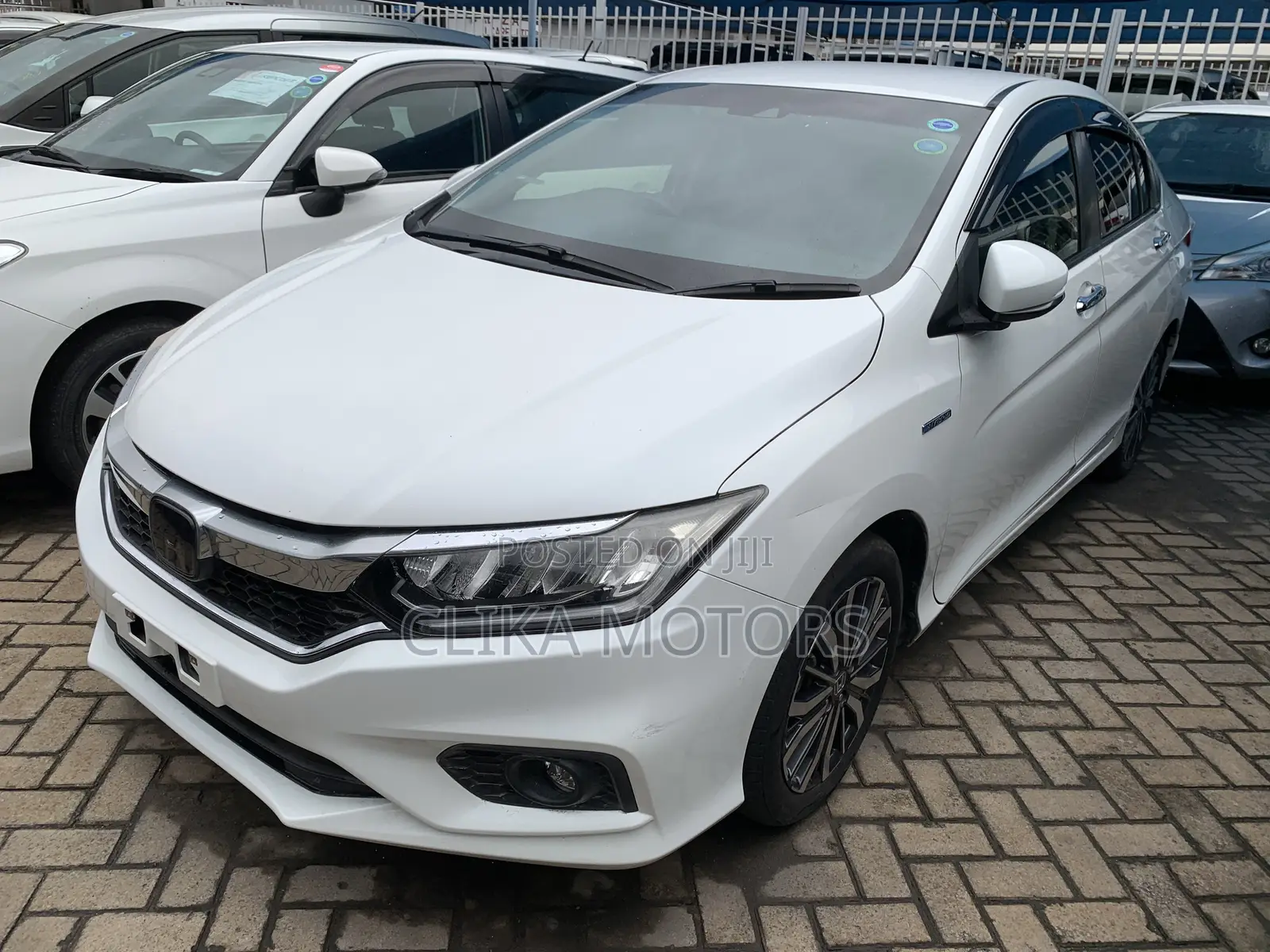 Honda Grace 1.5 Hybrid FWD 2019 White