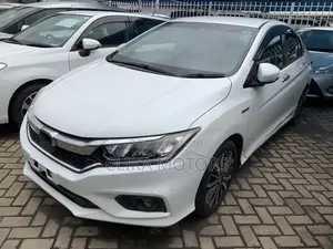 Honda Grace 1.5 Hybrid FWD 2019 White
