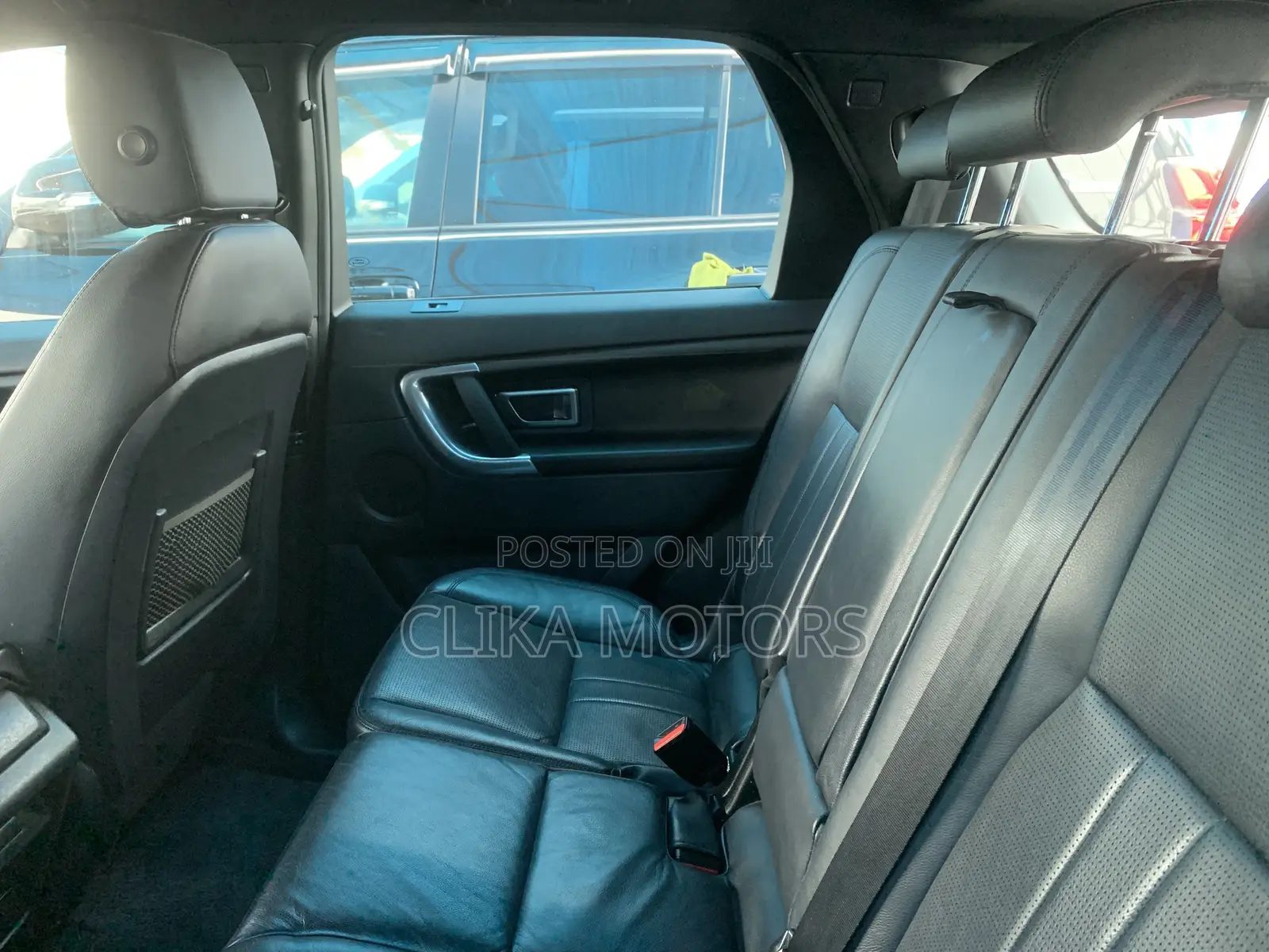Land Rover Discovery Sport SE 2019 Black