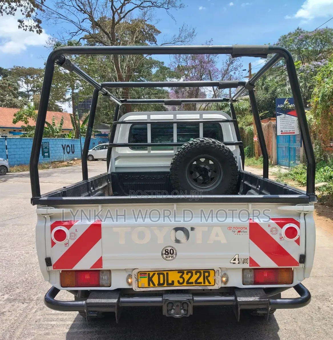 Toyota Land Cruiser 2022 White