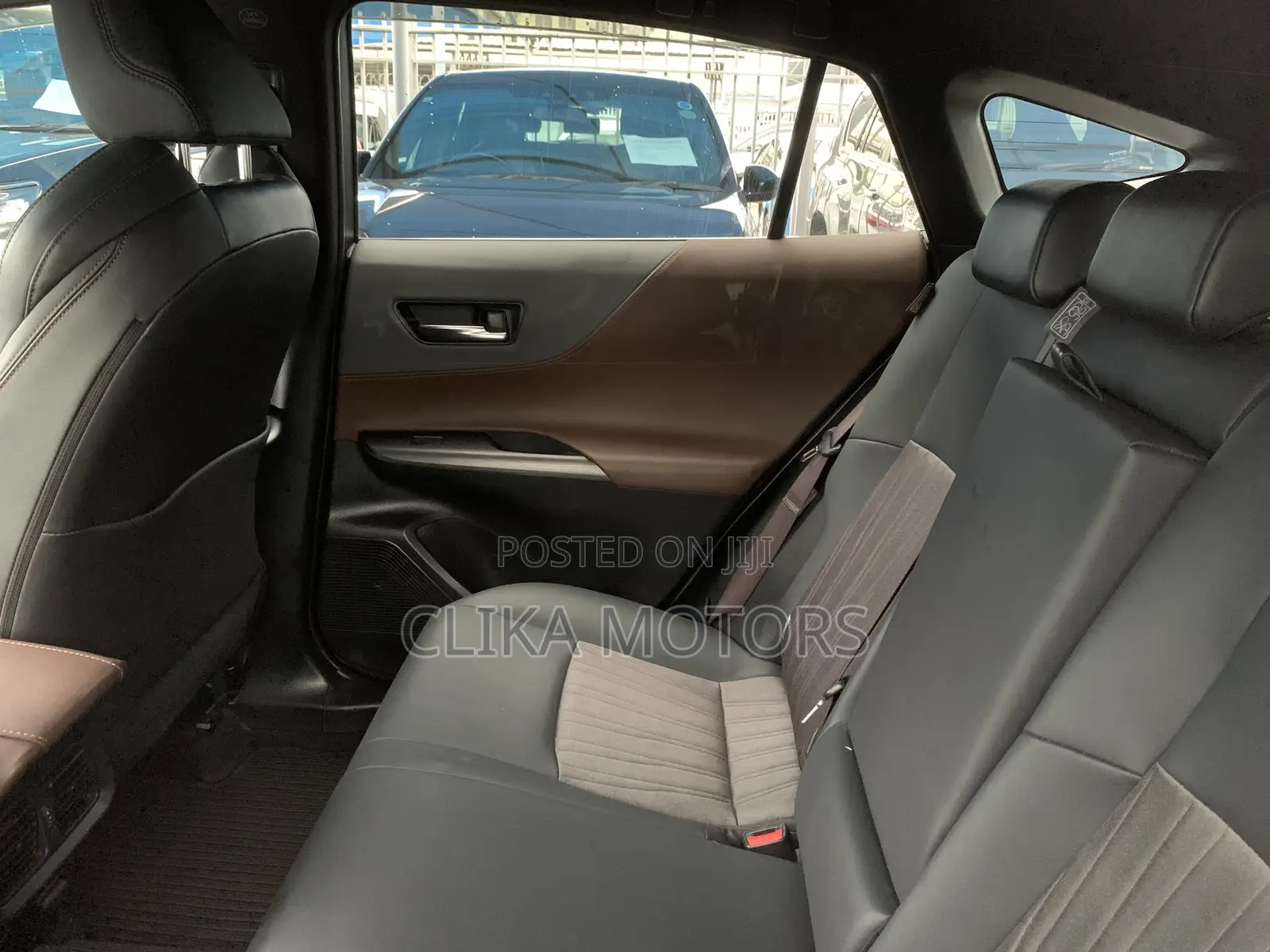 Toyota Harrier 2021 Off white