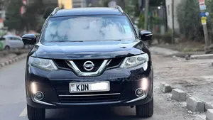 Nissan X-Trail 2.0 Petrol AWD 2016 Gray