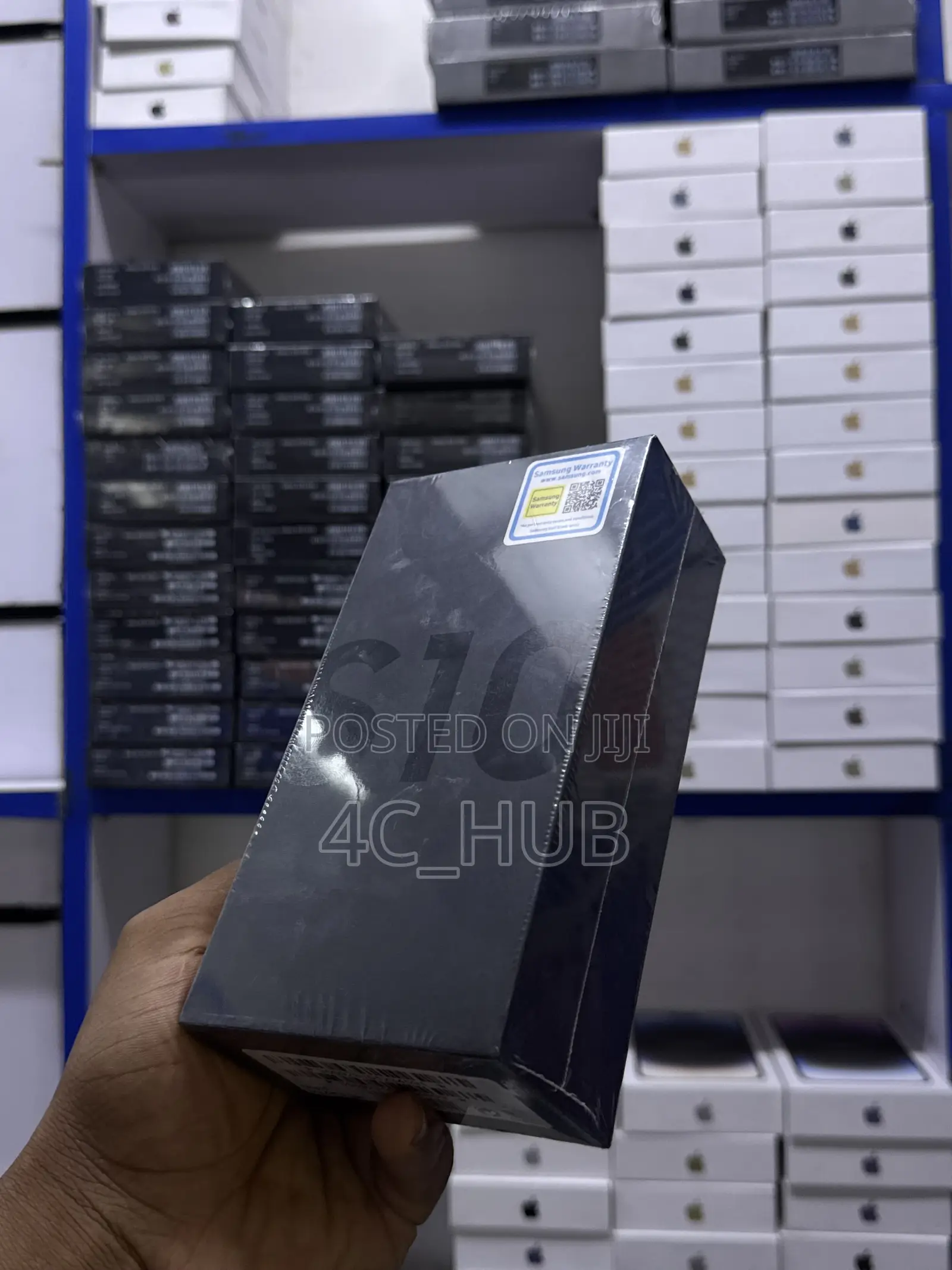 New Samsung Galaxy S10 128 GB Black