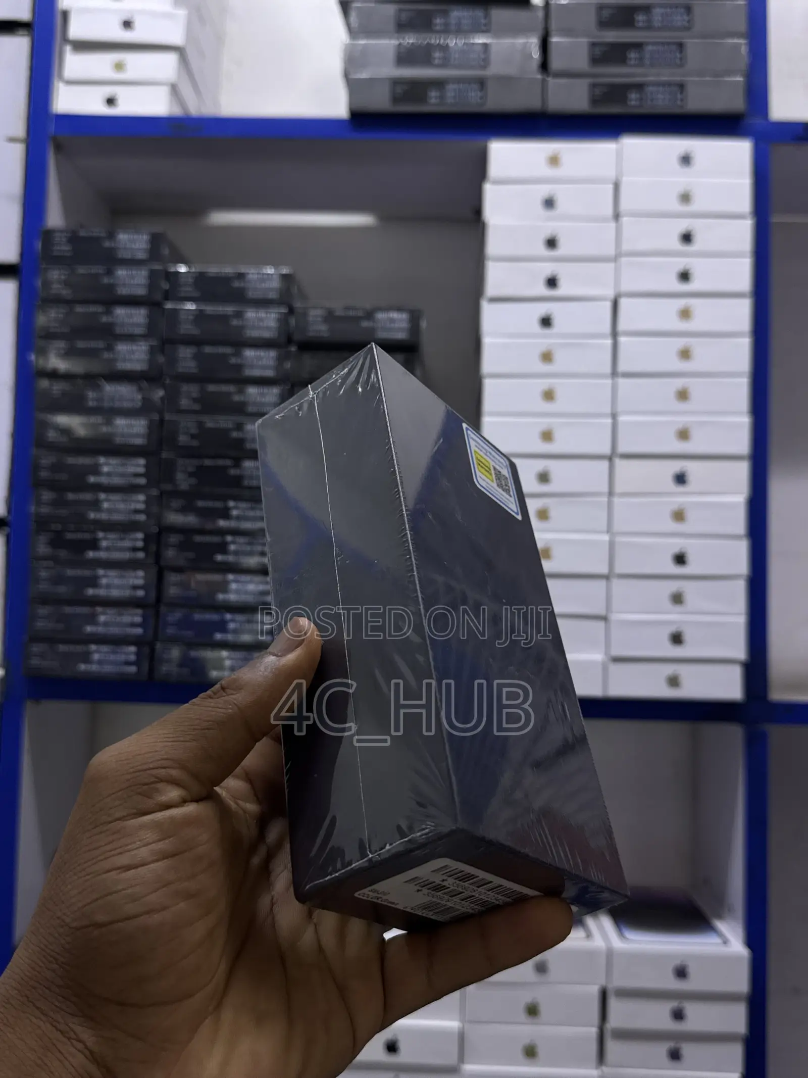 New Samsung Galaxy S10 128 GB Black
