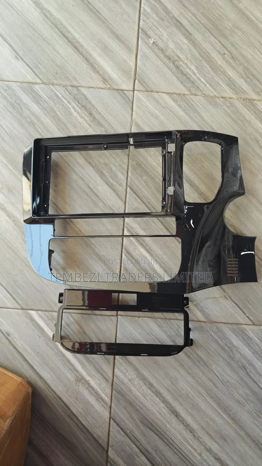 Mitsubishi Outlander 2014-2018 Android Radio Fascia Dash Trim Frame