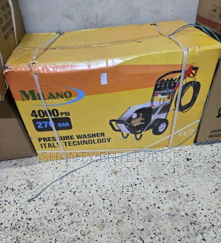 Heavy Duty Wheeled Pressure Washer