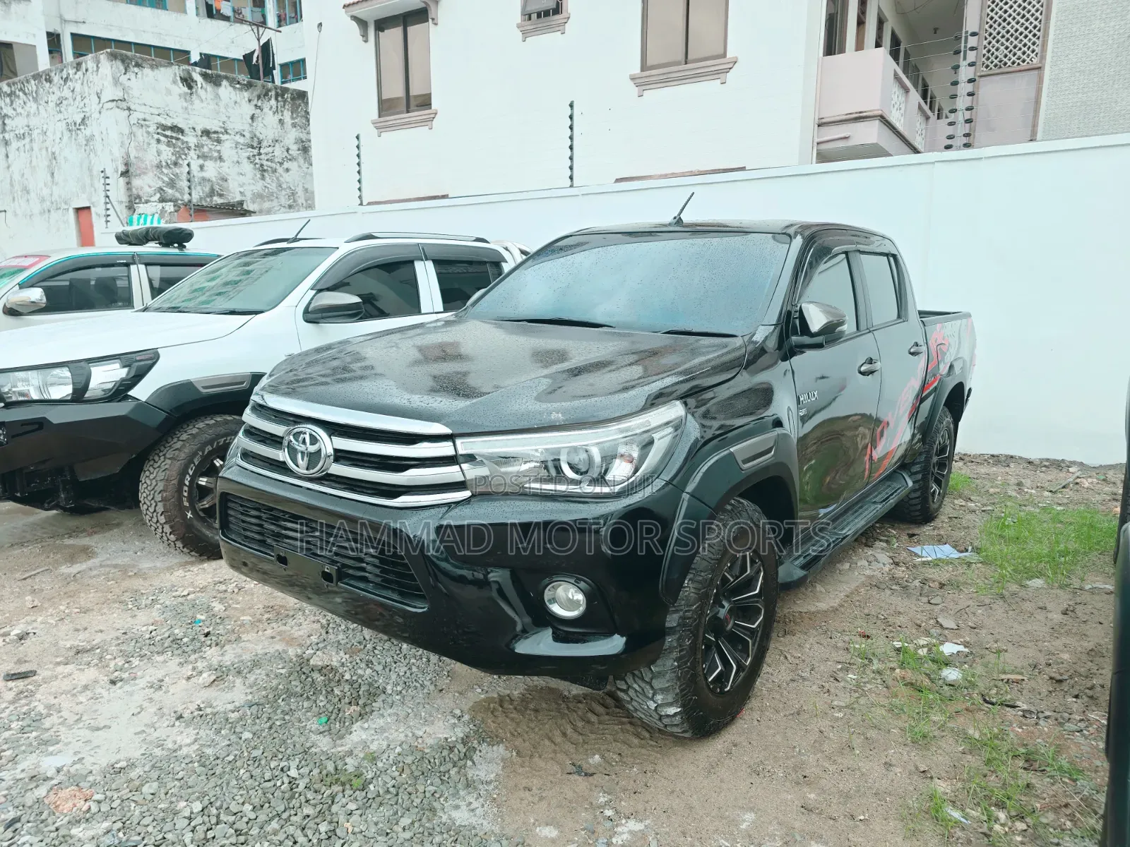 Toyota Hilux Revo Double Cab Deisel 2.8 AWD 2016 Black