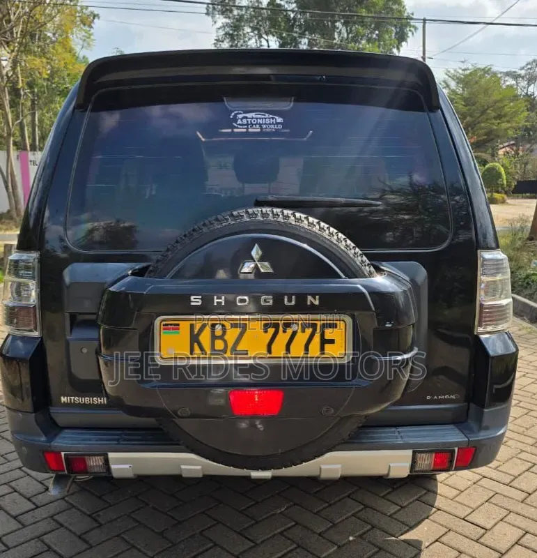 Mitsubishi Shogun 2008 Matt Black