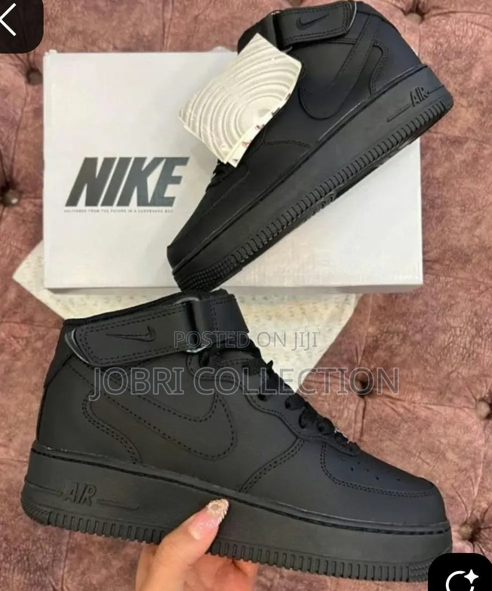 Black Nike Airforce One Boot Sneakers