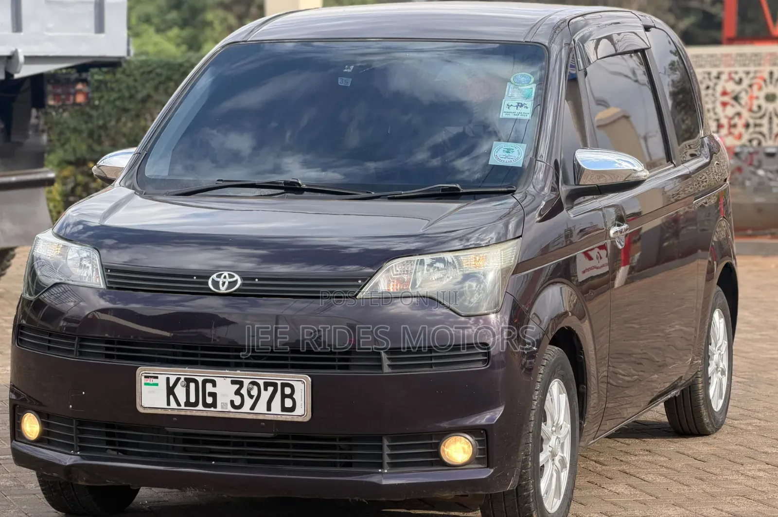 Toyota Spade 2014 Matt Black