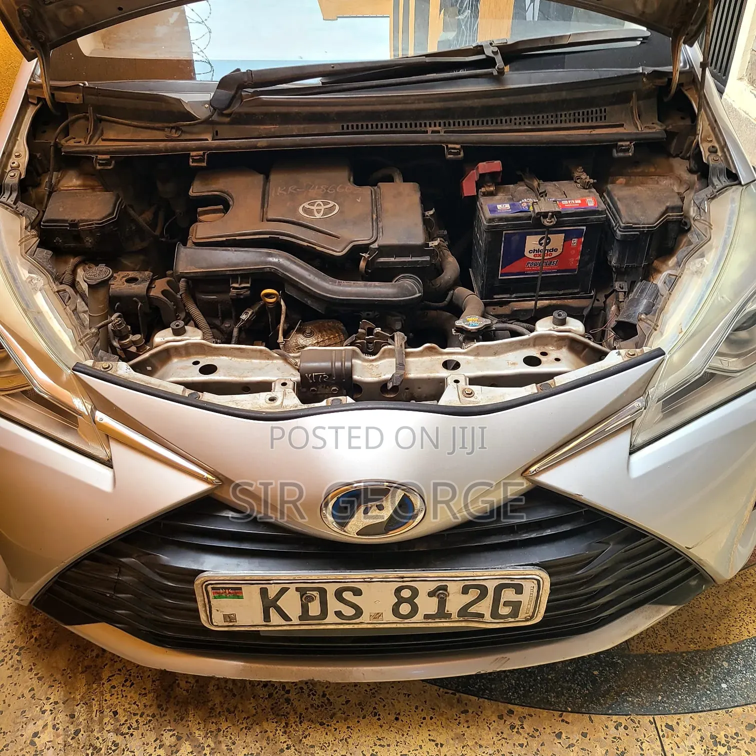 Toyota Vitz 2017 White