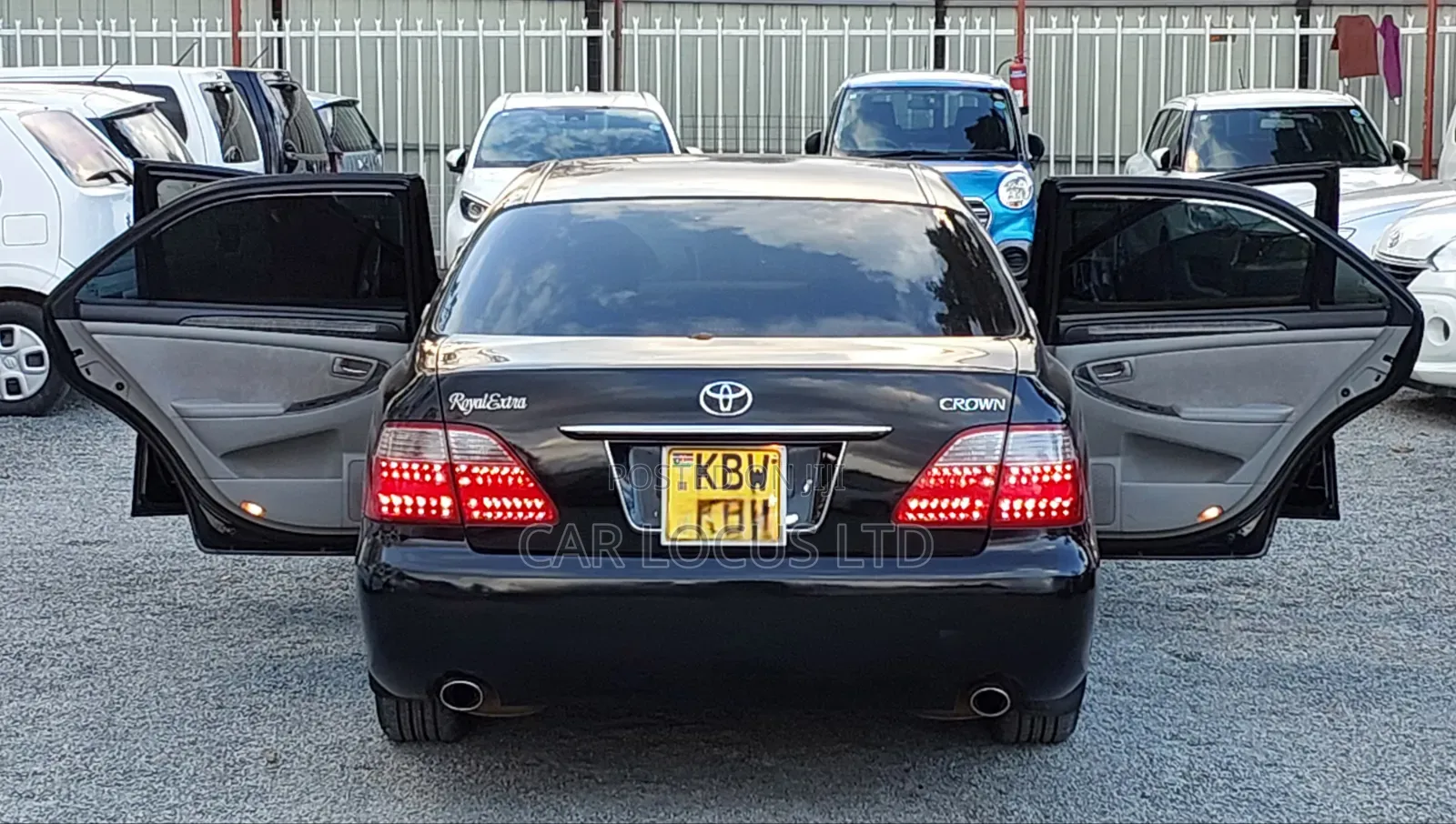 Toyota Crown 2006 Black