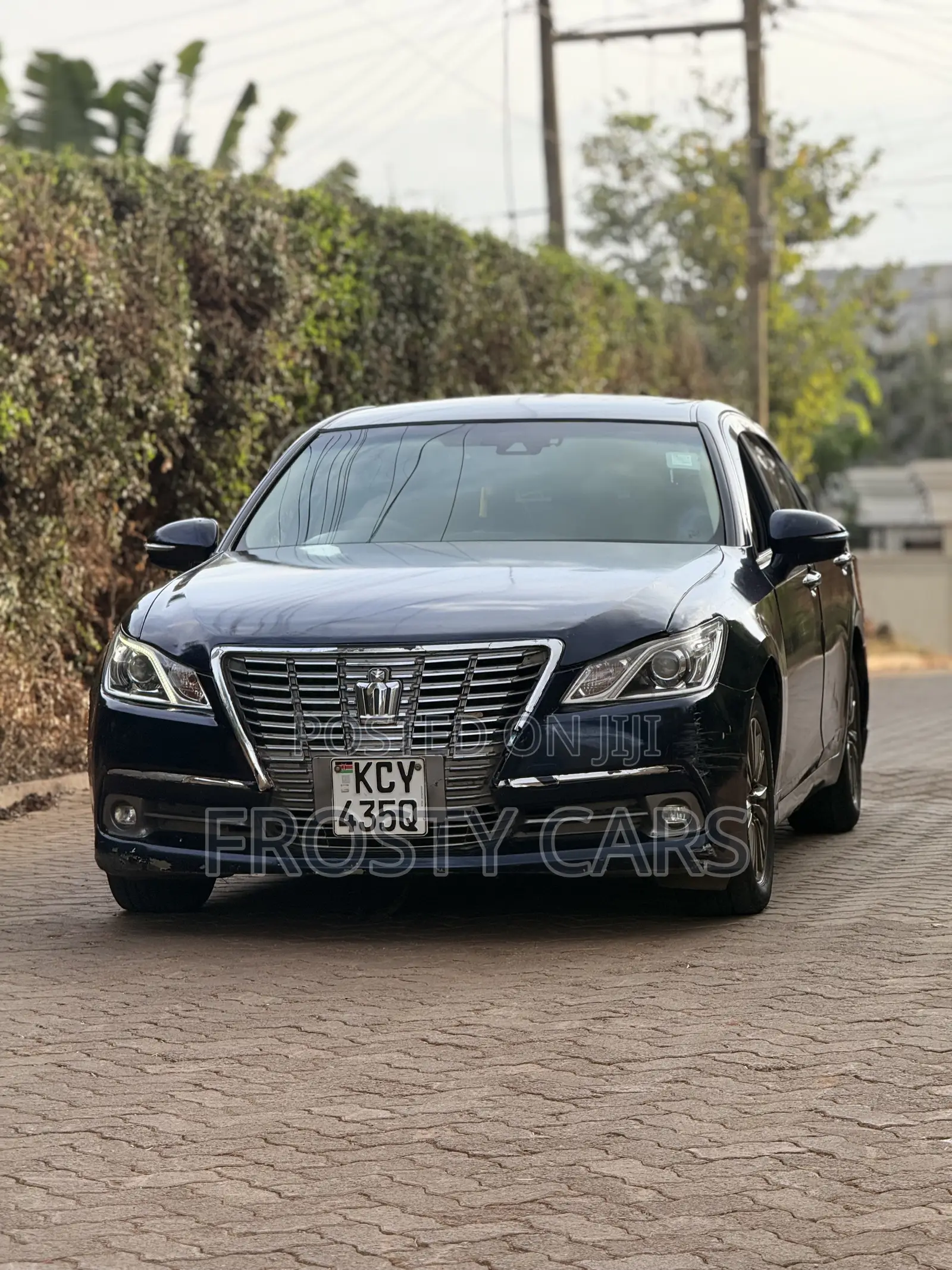 Toyota Crown 2013 Beige
