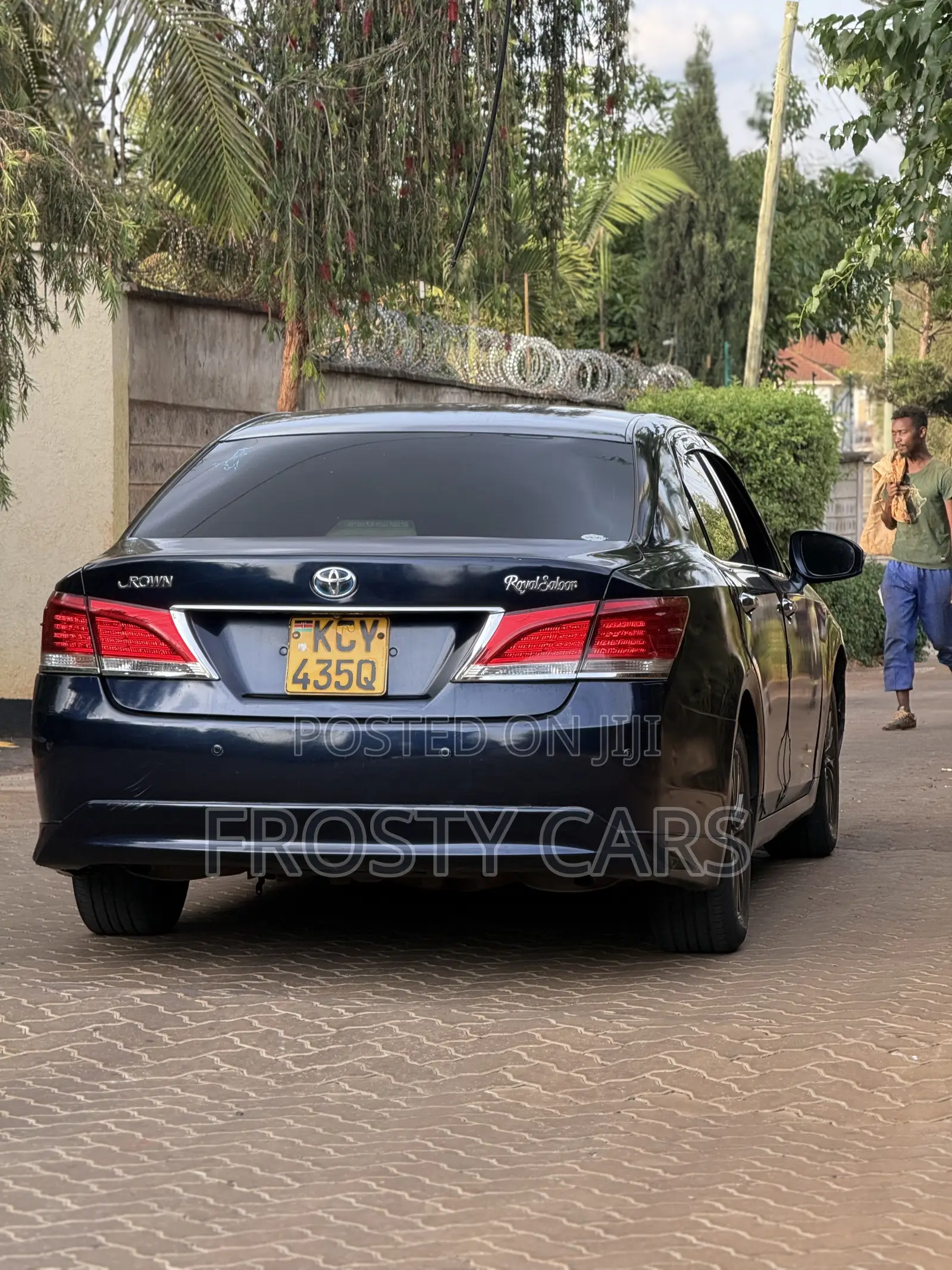 Toyota Crown 2013 Beige