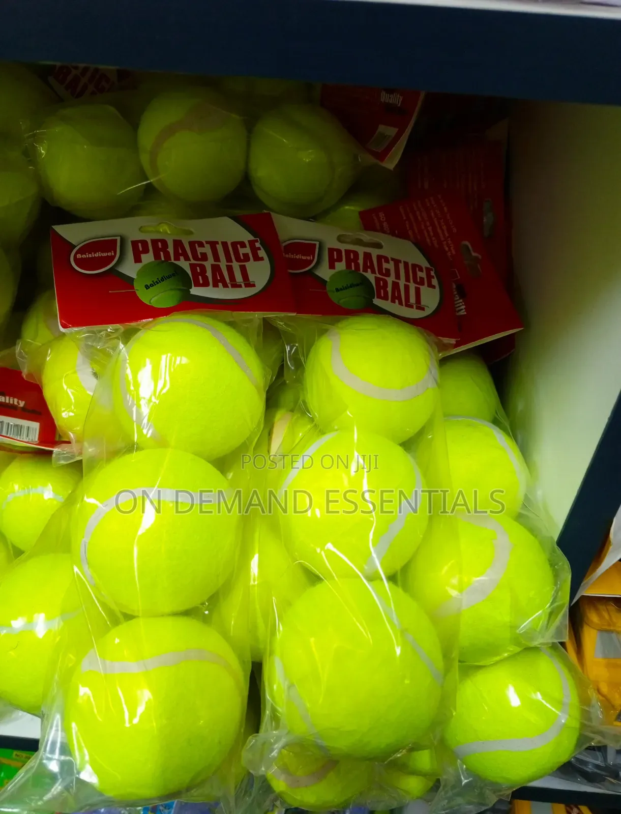 A Pack of 3 Tennis Balls
