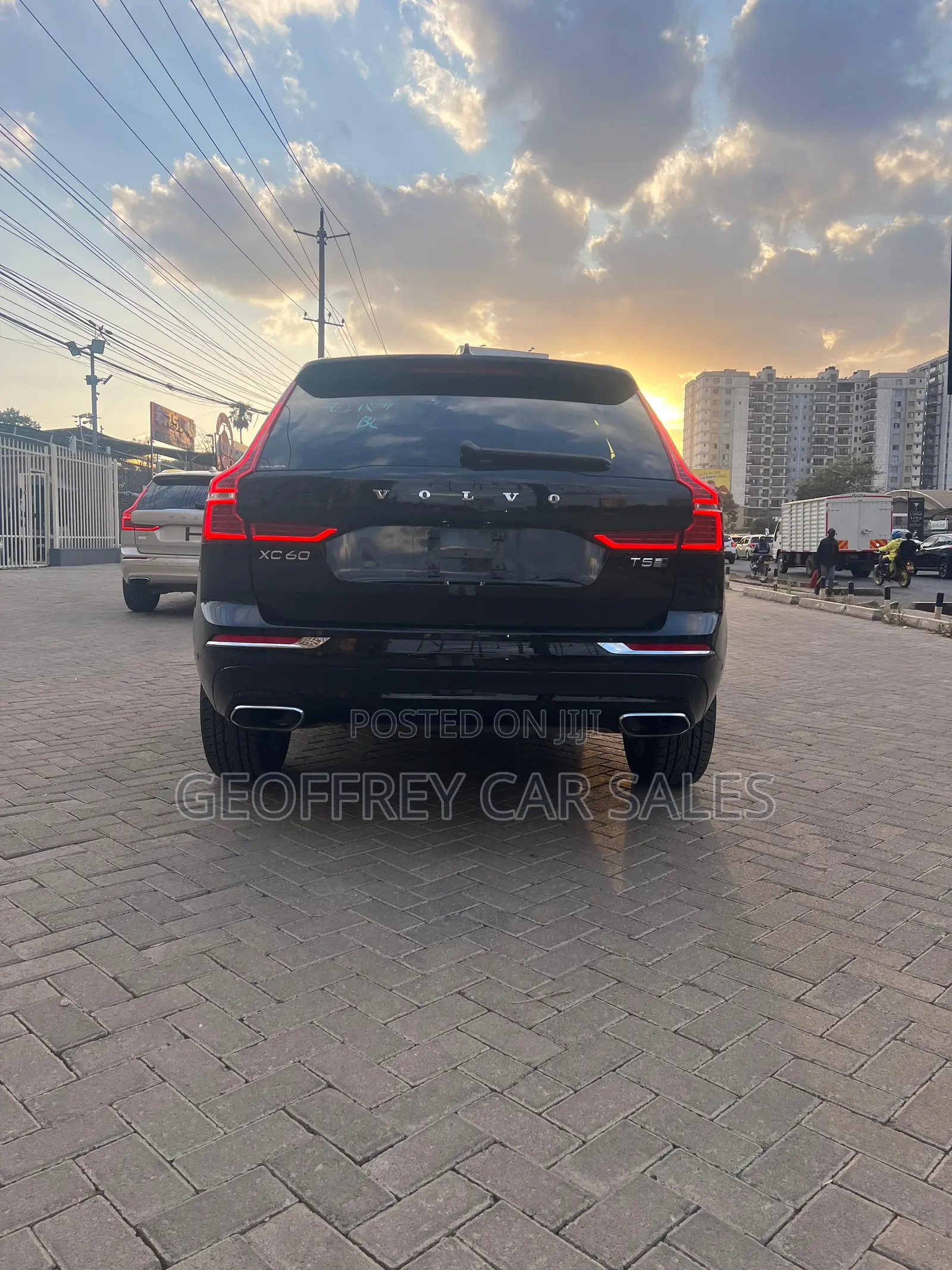 Volvo XC60 T5 Inscription AWD 2019 Black
