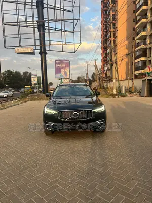 Volvo XC60 T5 Inscription AWD 2019 Black