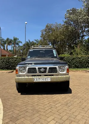 Nissan Patrol 1991 Black