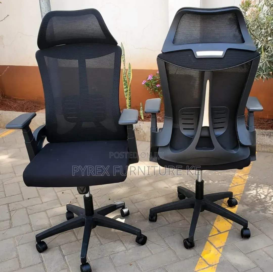 High Back Mesh Office Chair - Black