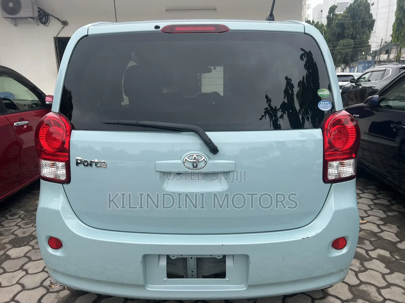 Toyota Porte 2019