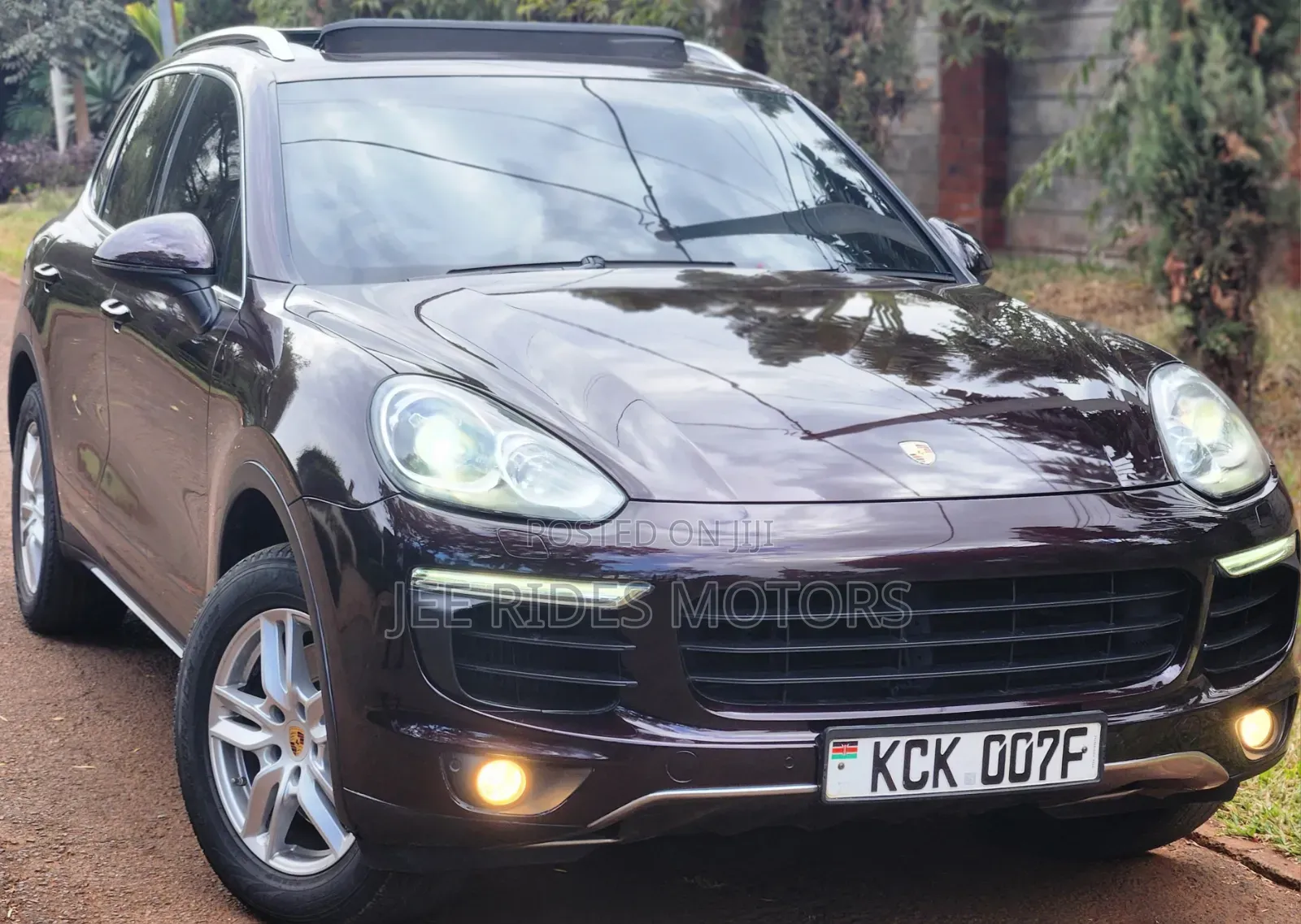Porsche Cayenne 2016 Burgundy