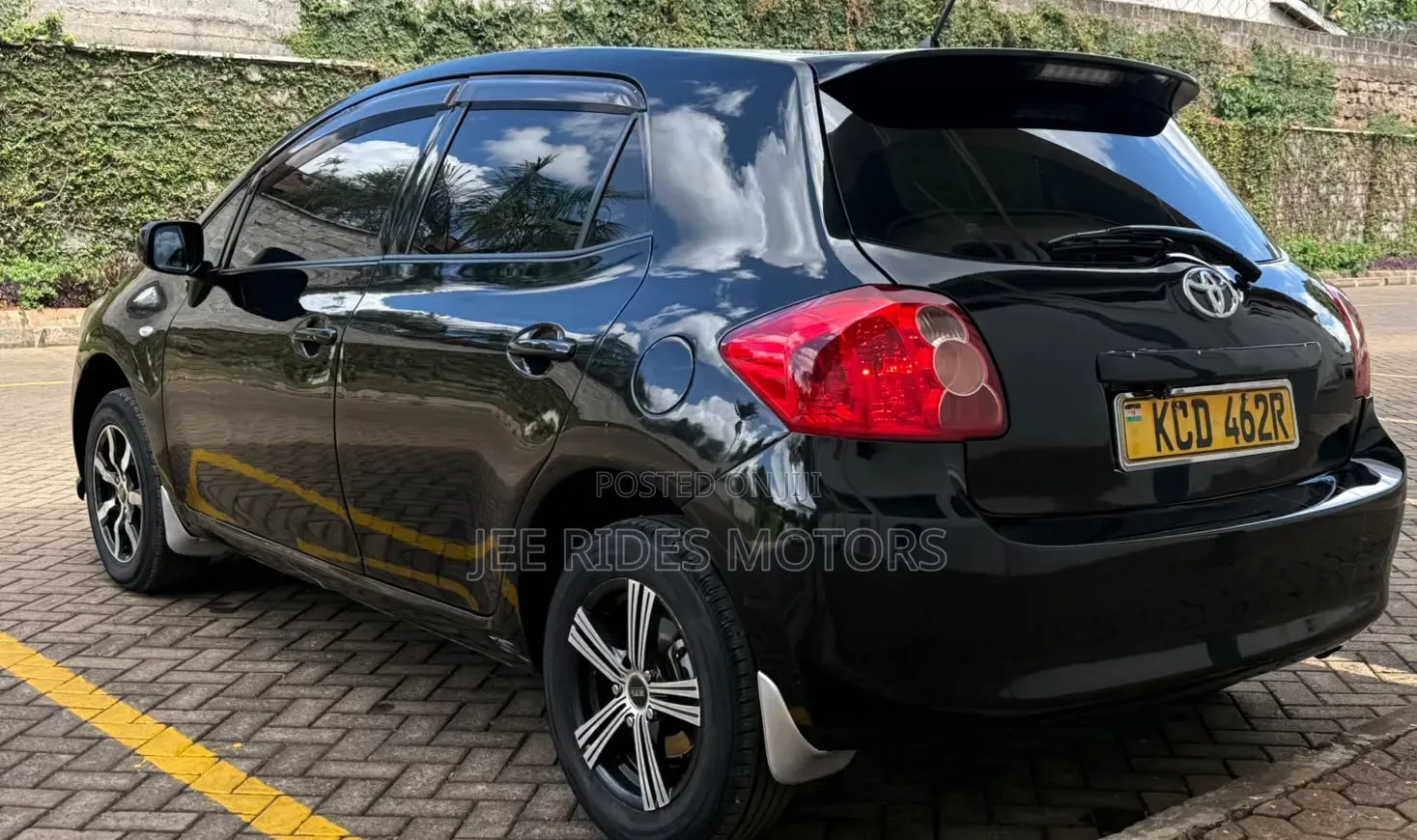 Toyota Auris 2008 Burgundy