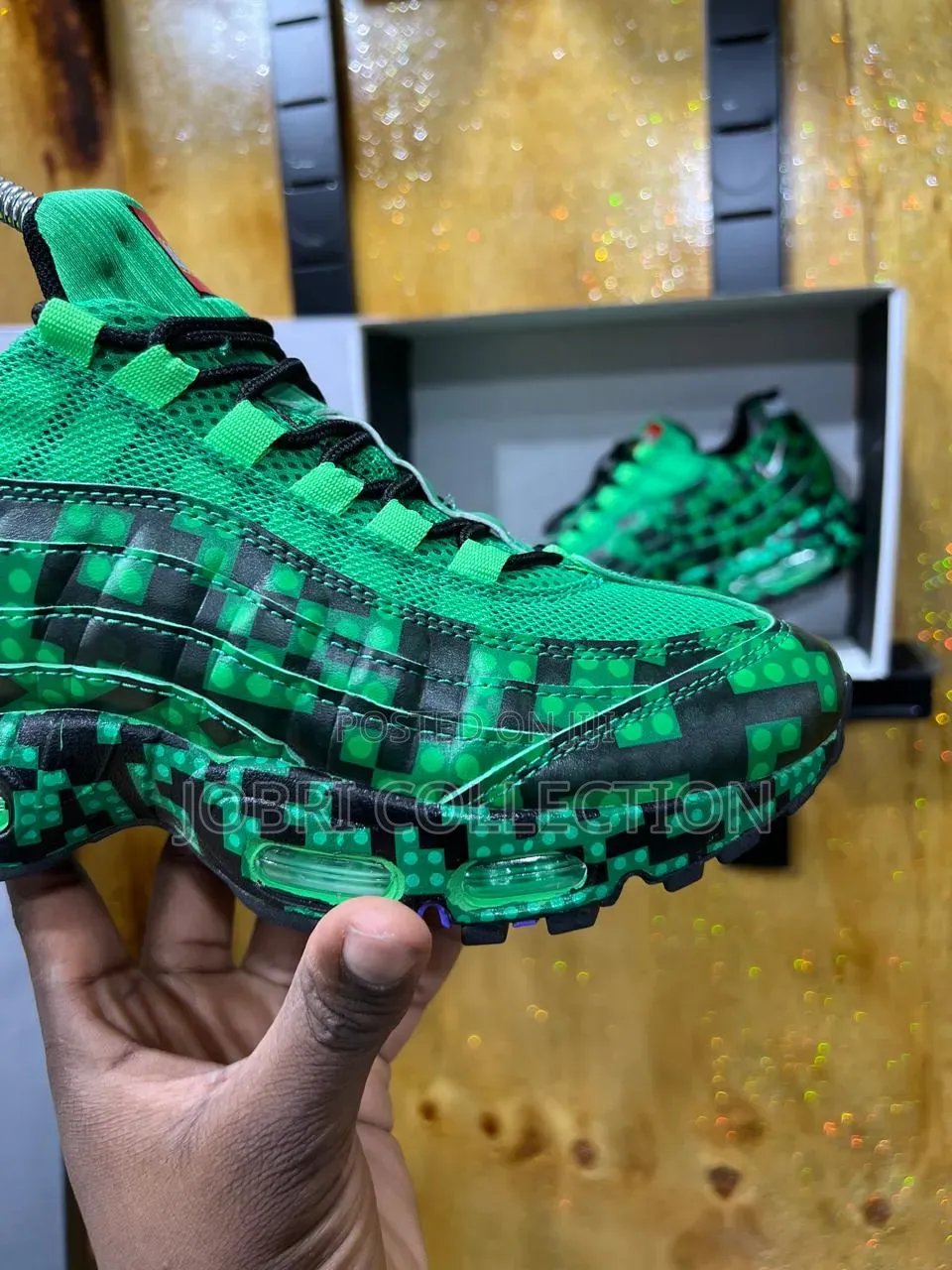 Designer Nike Airmax-95 × LEGO Sneakers