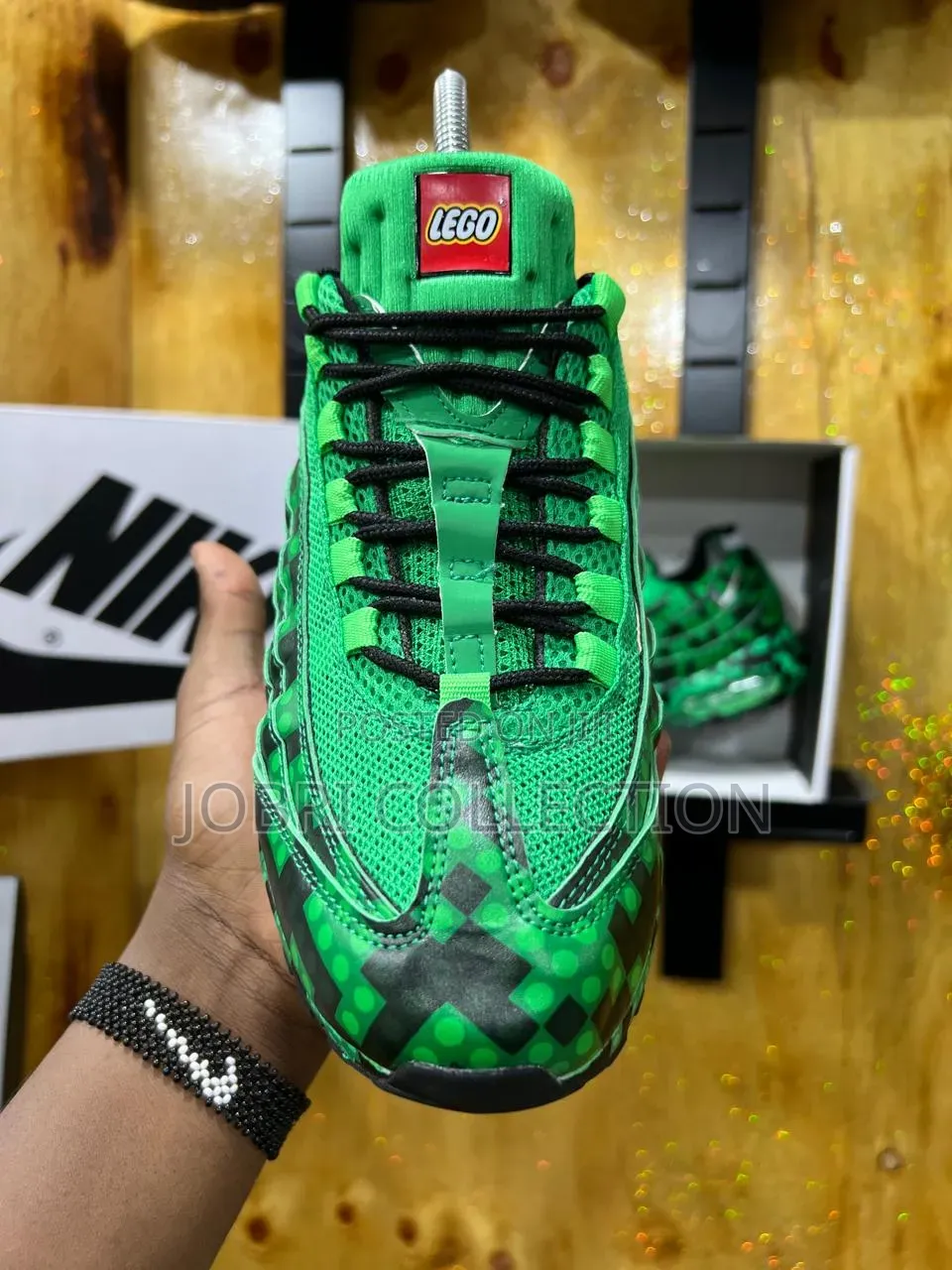 Designer Nike Airmax-95 × LEGO Sneakers
