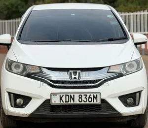 Honda Fit 2016 Off white