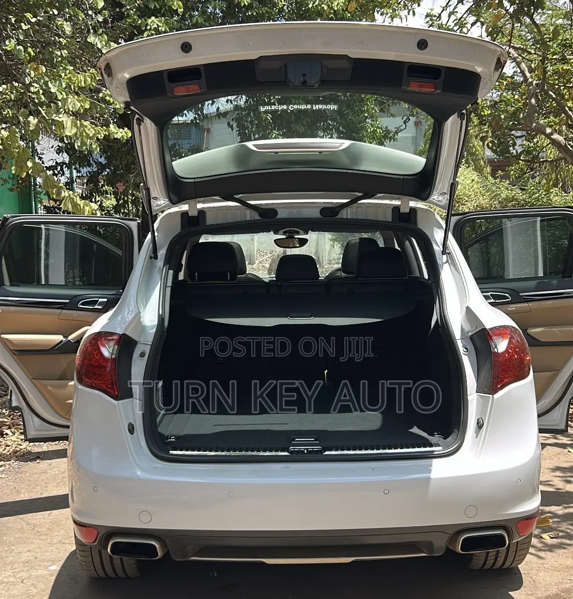 Porsche Cayenne 4dr SUV AWD (3.6L 6cyl 6M) 2014 White