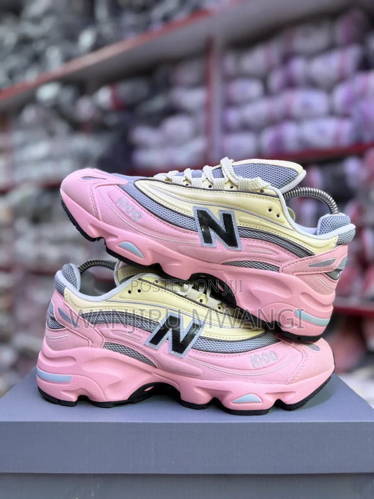 NewBalance 1000