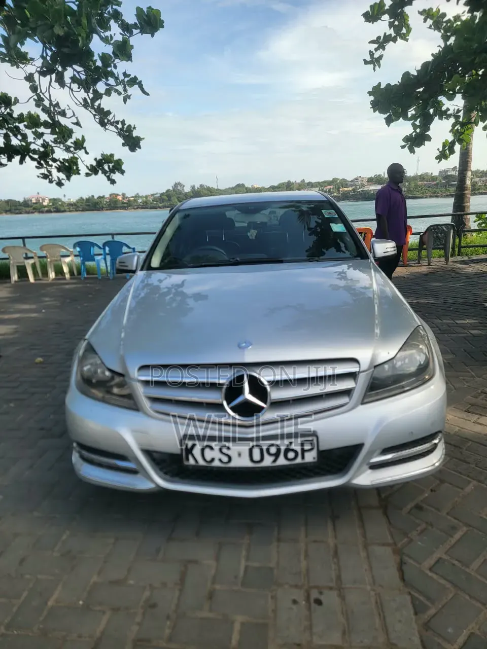 Mercedes-Benz C200 2011 Silver