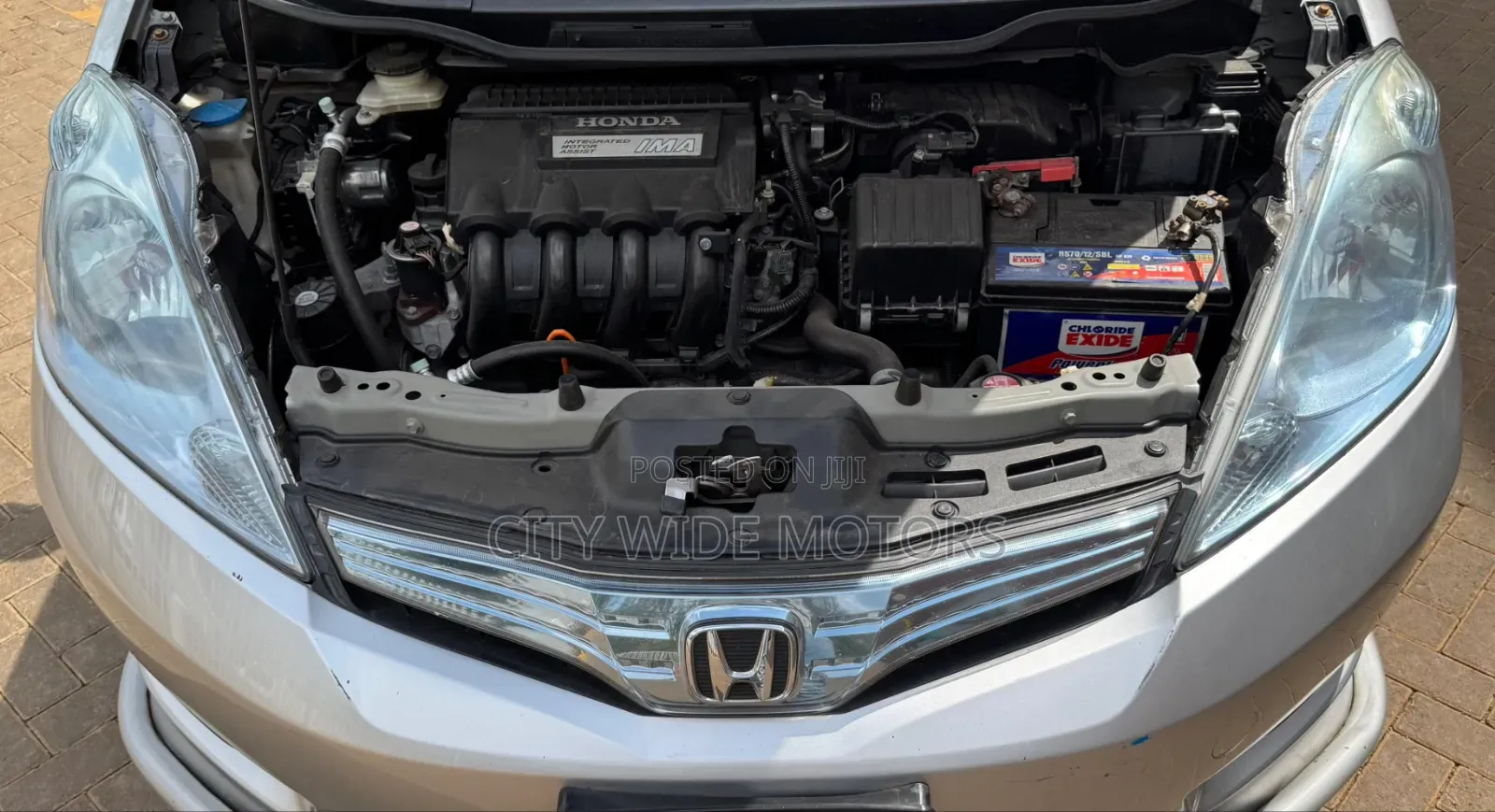 Honda Fit Shuttle 2014 Silver