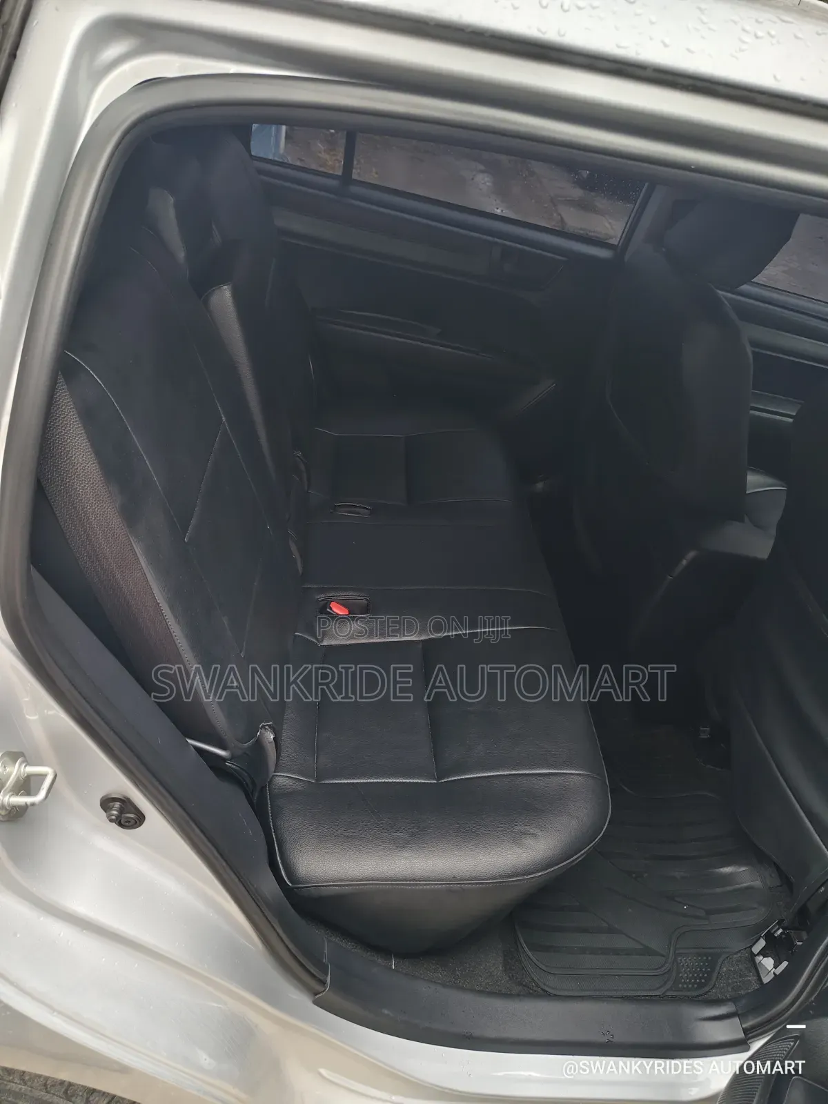 Toyota Corolla Fielder 1.5 Petrol FWD 2018 Silver