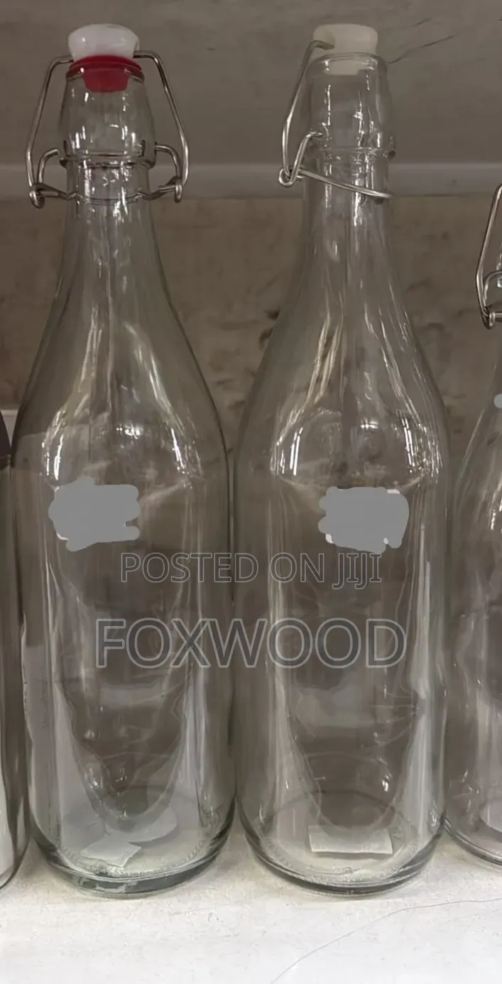 Glass Bottles With a Flip-Top (Swing-Top 1litre
